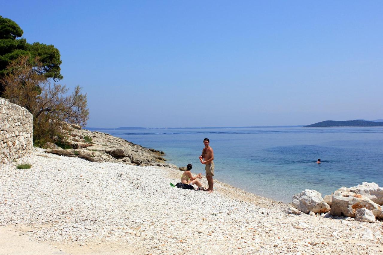 Apartments With A Parking Space Savar, Dugi Otok - 8127 Dış mekan fotoğraf